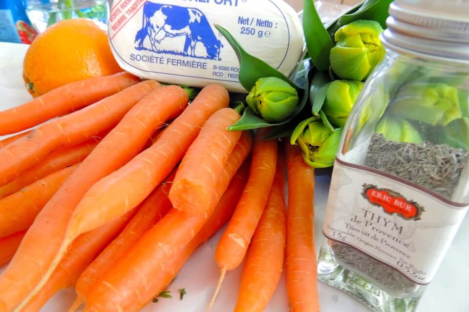 Морква із тим'яном