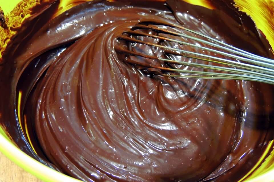 Шоколадний торт "Ding Dong" зі сіллю